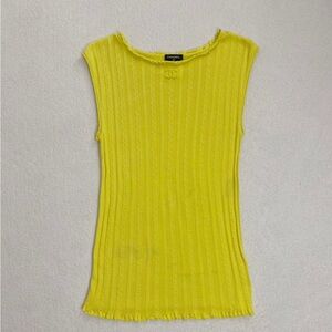 Chanel sleeveless ribbed knit cotton top CC logo in lemon yellow 36